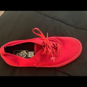 Vans women’s 9.5 men’s 8